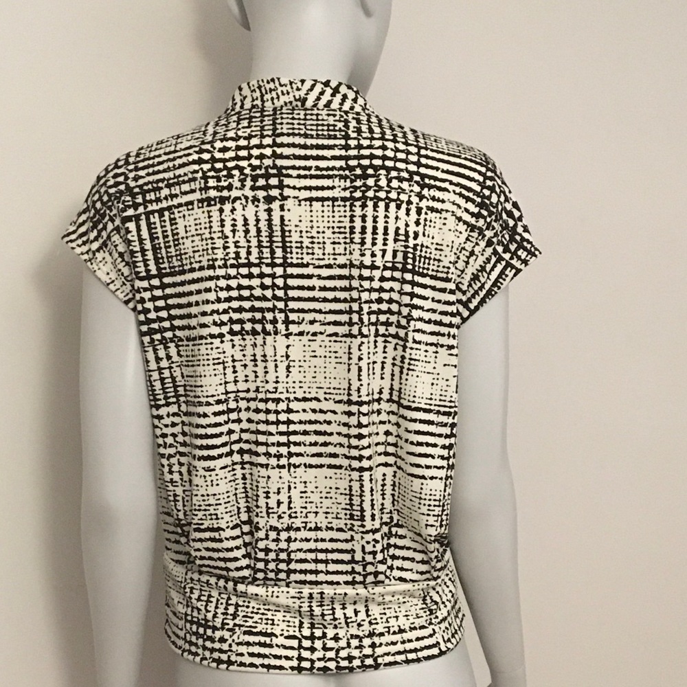 H&M Top - Picture 2 of 7